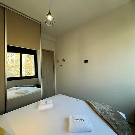 Apartment Kozy Koala Apartments, N21, Near Akropolis